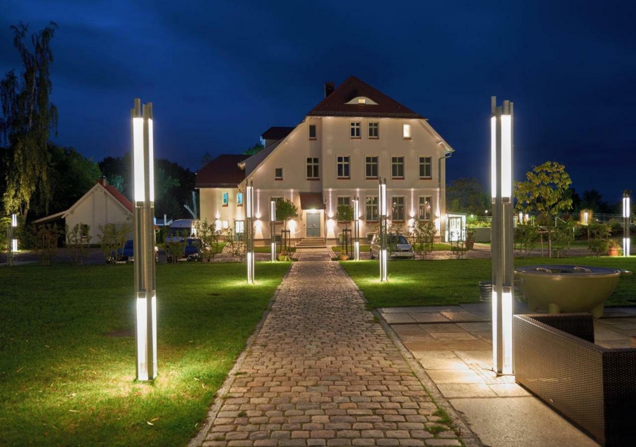 Hotel Und Restaurant Am Peenetal Liepen (Neetzow-Liepen) Exterior foto
